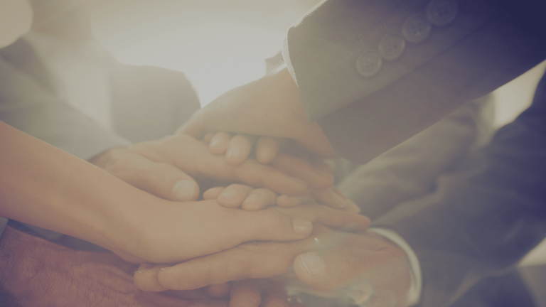 OFFEO-friendshift amorph systems and frienshifts